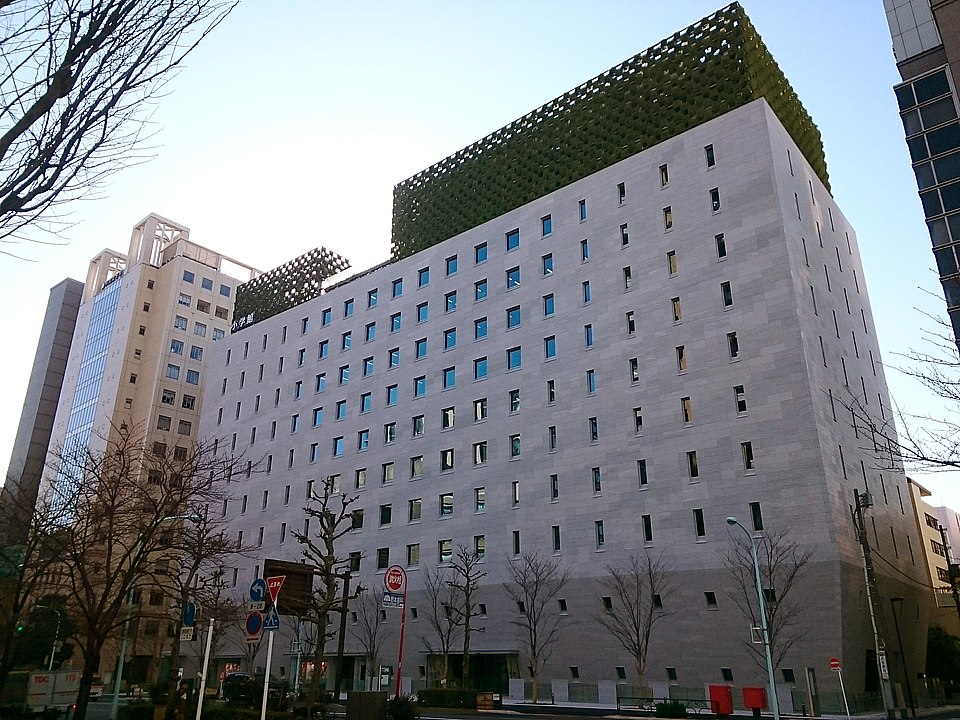 大手出版社・小学館がついにやらかした
ドラえもんも真っ青！
公取委から初のフリーランス法違反勧告